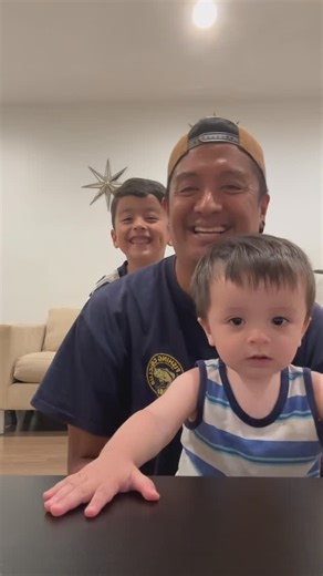 Rufio on Instagram: "🎉✨ We’re cutting the ribbon! ✂️ Join us for the Grand Opening Celebration of Toys“R”Us & Babies“R”Us at Chicago Premium Outlets (located by Nike)! 🧸💜 📅 Saturday, September 20th ⏰ Ribbon Cutting: 9:45am 🎊 All-Day Celebration: 10am-4pm ✨ Face Painting • Balloon Twisting • Photos with Geoffrey the Giraffe 🦒 • & more! 🎁 Bonus: The first 50 guests get an exclusive swag bag! 🙌 Bring the whole family and be part of the fun We can’t wait to celebrate with you! 🥳 #ToysRUs #B