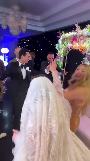 1.1M views · 10K reactions |  She make every wedding Best #fbreels #reelsviral #bellydance #bellydancer #wedding #trending #viral #bellydancerlife #dubaibellydance #Egyptianbellydance #dubai #dubailife #dancersofinstagram #dancechallenge #foryou #foryoupage #shorts #instareels #instagram #shakedance #goodvibes #dance #dancereels #weddingdance #dancetraining #onlydance #arabicdance #club #clubdance #red #black #pink #orientaldance #tiktok #fyp #cr7 #FIFA | Belly Dancer Arena | Facebook