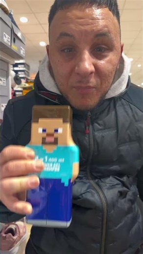 Minecraft SHAMPOO & SHOES?! 😱💚