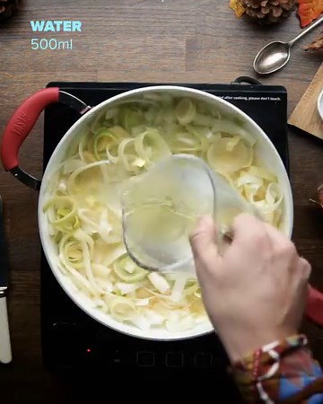 39K views · 21 reactions | It's January, it's cold and you want something comforting and warm? Well this indulgent creamy smoked fish chowder will perk you right up! ? | Tasty UK | Facebook