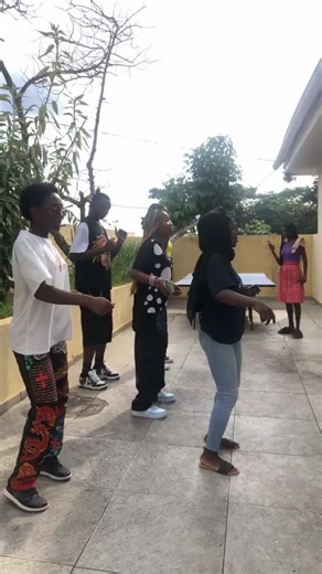 Vidéos de Grace Parker Keys (@graceparkerkeys) avec son original - Grace Parker Keys