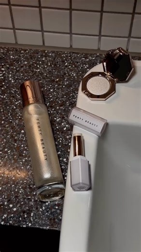 FENTY BEAUTY BY RIHANNA on Instagram: "Glitz, glam, Diamond Bomb 💎 Bling bling yourself in pure platinum sparkle from head to toe with our Diamond Bomb Capsule Collection 🫶🏽🫶🏿🫶🏻 @aamirahrecommends wears ⤵️ 🪩 Limited Edition Body Lava in ‘How Many Carats?!’ 💍 Gloss Bomb Stix Shimmer in ‘How Many Carats?!' 💎 Mini Diamond Bomb Highlighter in 'How Many Carats?!' Shop the Diamond Bomb Capsule Collection at @ultabeauty and get your full-size Diamond Bomb All-Over Highlighters for $10 OFF usi