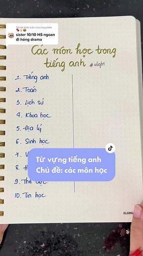 Trả lời @chocolate 🍫🍦🍪 từ vựng tiếng anh theo chủ đề: các môn học thông dụng trong tiếng anh. Cách học và nhớ các từ vựng trong tiếng anh dễ, nhanh và hiệu quả #ulightkids #ulight #tuyenu #hoctienganh #booktok #tienganhchotreem #tienganhchobe #tuvungtienganh #ydgr