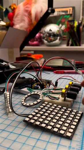 Yay it’s working! It’s the little things! #makersgonnamake #making #maker #makermovement #neopixels #neopixelproject #adafruit #led #ledprojects #windowdisplay #ledmatrix #ledprojects #microbit #microbitprojects #microbit_edu #makersgottamake #makersofinstgram #pov #troubleshooting #addressableled | TechnoChic