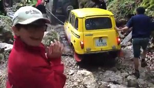 22K views · 414 reactions | La Renault 4 dal Maroc Challenge alla Roma Pescara per Antichi Sentieri. | ELABORARE 4x4 | Facebook