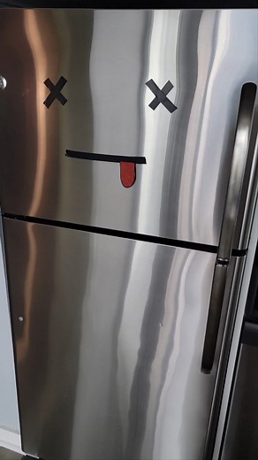 We know, WE KNOW! Defrosting your freezer isn't the number one chore on your to-do list. But do you know what's worse? Large chunks of ice forming on the sides of your freezer, and having to pull out all the food and risk it getting spoiled while you wait for a repair. If you plan well, you can defrost your freezer and have it back in tip top shape for another year to come! #homemaintenance #homerepairs #homehack | HomeServe USA