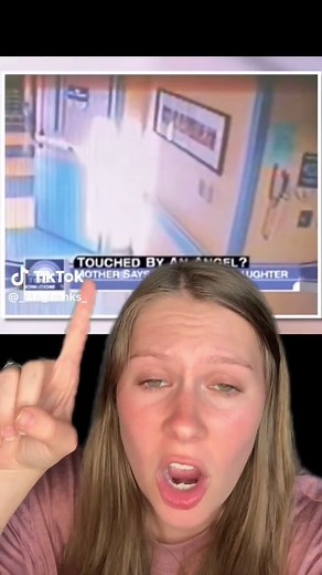 ANGEL CAUGHT ON HOSPITAL CAMERA🤯😱 #greenscreenvideo #greenscreen #christian #christianity #supernatural #bible #christiantiktok #miracle #christianitytiktok #angel #angels