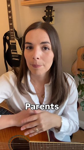 Method books & YouTube videos just won’t cut it ❌  DM the word ‘LESSON’ or comment it below… and I’ll send you my 10-Min Quick Win Video Lesson for Kid Beginners—totally free, no email opt-in needed! | Mini Musicians Studio | Facebook