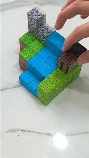 Building a Starter Street Base 🏘️ | Minecraft Magnetic Blocks