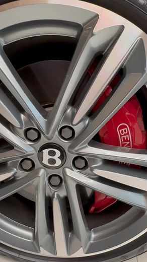 Revista Digital México 🇲🇽 on Instagram: "📍Bentley México @bentleymexico Dirección: Campos Elíseos 247, Polanco, Polanco IV Secc, Miguel Hidalgo, 11560 Ciudad de México, CdMx ☎️ 55 5280 3535 https://polanco.bentleymotors.com/ca/es/bentley-model-overview . . . #bentley #bentleymexico #continentalgt #bentayga #flyingspur #continentalgtc"