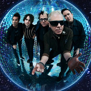 Aug 27, 2022: The Offspring / MOD SUN at 4th St. Surf Stage Virginia Beach, Virginia, United States | Concert Archives