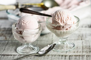 Homemade Rhubarb Ice Cream • AMAZING!