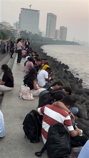 Romantic marine drive road in mumbai ##