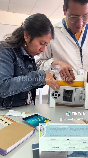 Cuantifica ADN y ARN con el fluorómetro Quantus