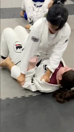 Scissor Sweep 🥋– A sweep every beginner should learn in Brazilian Jiu Jitsu #bjj #jiujitsu