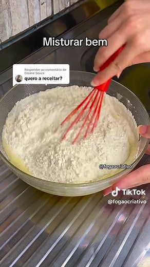 Receita de Bolinho de Chuva Simples e Fácil
