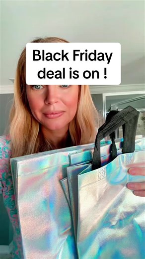 Don’t go to dollar tree and spend dozen dollars on cheap paper bags, these are cheaper and so much nicer !!! #goodiebag #partybags #tiktokshopcreatorpicks #tiktokshopcybermonday #tiktokshopcreatorpicks