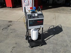 Snap-On EEAC308 A/C Recovery Machine | Agriculture