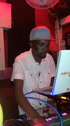 18 reactions | Scratch Reggae Sundays | Scratch Bar & Grill | Facebook