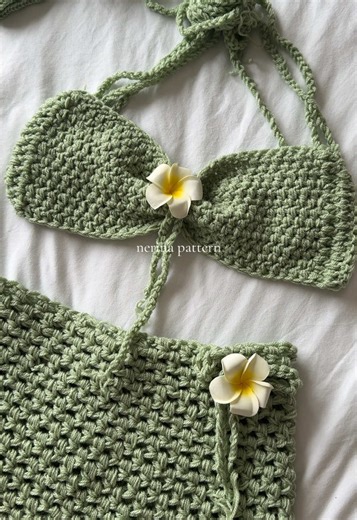 matching summer set 🌼🌴 #crochetoutfit #nerinapattern | crochet
