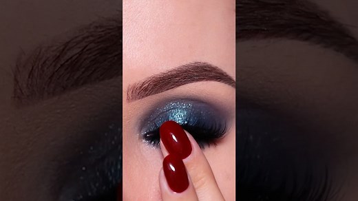 Easy Teal Smokey Eyes: Sparkly Look for Beginners 💙🖤 | An Knook