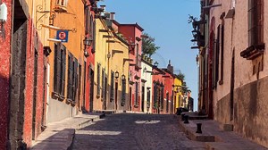 San Miguel De Allende: A Handy Guide, San Miguel de Allende, Mexico