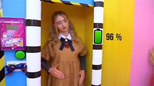 制造美女机器人10（共10集）