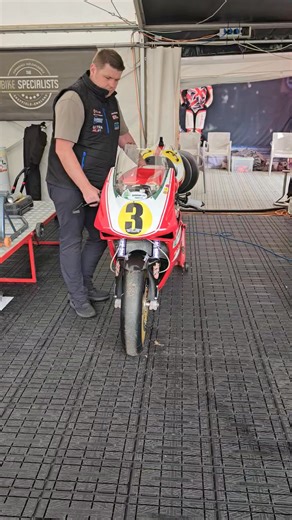Classic TT 2025 Key Racing warm up time. #roadracing Manx Radio Motorsport Road Racing News Isle of Man Today | Steve Rial