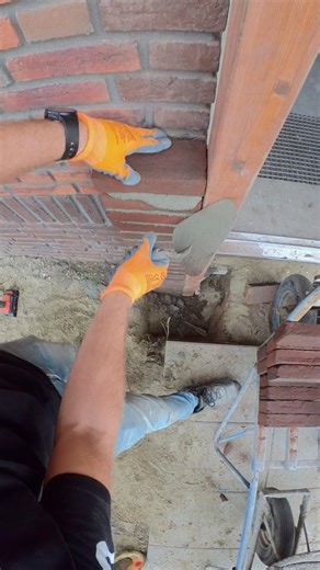 76K views · 1.6K reactions | Bricklaying door bricks 隣 #masonry #bricklaying #brick #maurer | Dutchbricklayers | Facebook