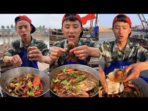 EATING SEAFOOD WITH DAGANG we eat octopus, scallops, conch, prawns, and mussels#yummy #seafoodboil