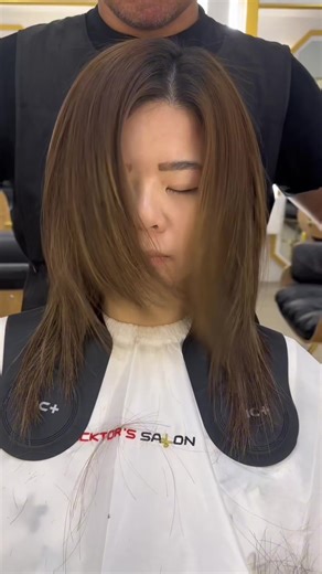 How to Thin Hair with Regular Scissors: Step-by-Step Guide