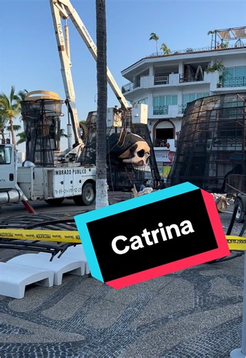 La Catrina más grande en Puerto Vallarta: ¡Descubre la sorpresa del 31 de Octubre!