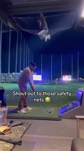 Funniest golf moments 🤣#scareprank #golf #golftiktok #prank #funnyvideo