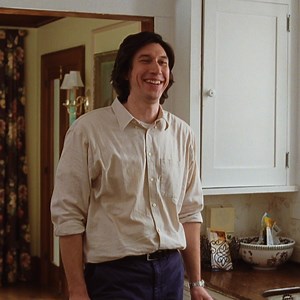 婚姻未必會長久，但屋企人係一世㗎。 Charlie 視點 — 奧斯卡提名 Adam Driver 細膩演繹 #婚姻故事，12月6號感動人心。 An incisive and compassionate portrait of a marriage breaking up and a family staying together. Scarlett Johansson is Nicole in #MarriageStory, coming on December 6. | Netflix