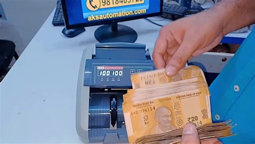 Discover the Best Currency Counting Machines with Fake Note Detectors Near You!