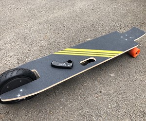 DIY 3-Wheeled Electric Skateboard With a Hub-Motor
