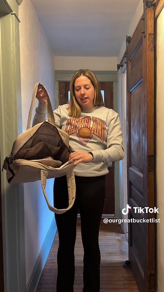 Tested out these two bags to see how they compare and which one should be on your wishlist! Defintiely keeping the calpak version as its going to last a lot longer and has much sturdier pockets! #calpak #amazon #lukaduffle #lukadufflebag #travelbagreview #bagreview #travelbag #reviews #giftguide #christmasgift