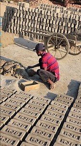 MUDDY WORKER MAKING BRICKS #brickstory #brickseek #gobricks #brickmaker #teambrick #bricktion