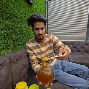 Ye banda apko kaisa lag raha | Mobile bazaar srinagar