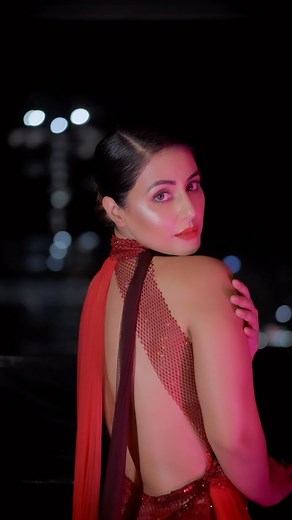 Let me cast a spell on you ❤️‍🔥 #reelsinstagram #reelitfeelit #trendingreels #stylediary #ReelsWithHK | Hina Khan