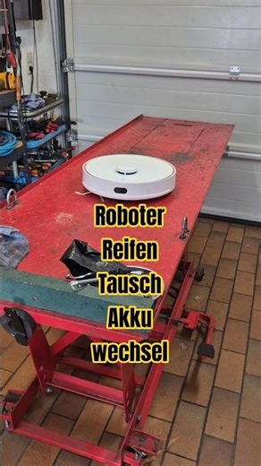 Robot vacuum cleaner, robot vacuum cleaner defect, wheel/tire replacement, battery replacement