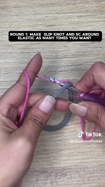 Crochet scrunchie tutorial #crochettutorial #crochethowtovideo #easycrochetideas #easycrochet