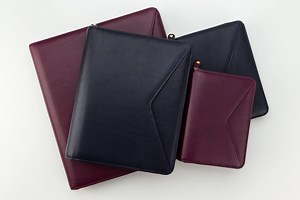 1K views · 25 reactions | Introducing the Maia Binder Collection. Organize with soft, supple, genuine leather inside and out. Comes in Navy and Plum, all sizes. Get yours here: https://bit.ly/2nJSfAD | Franklin Planner | Facebook