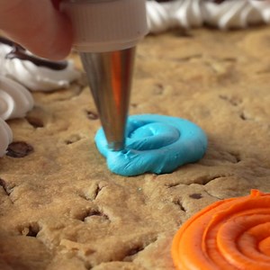 Give the sweetest Happy Birthday with a Cookie Cake | Great American Cookies