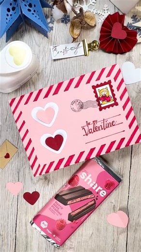 Katharina Tarta Crafts on Instagram: "💗 What is better than receiving a Valentine’s post card? Correct: Receiving a Valentine’s Post Card Box 😁 I love how this simple gift box turned out. It’s so cute! And it totally does look like a post card doesn’t it? (Please don’t say it doesn’t in the comments or I‘ll be crushed 😅) Anyway, I hope you like this diy Valentine‘s gift idea 😊💗 #cardmaking #papercrafting #diygifts #valentines"