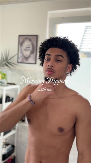 Gunter Heckenberger (@gunterhecker)’s video of Hygiene Routine