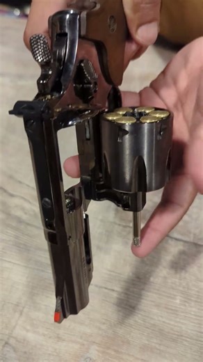 The Revolver That Ruined Smith & Wesson