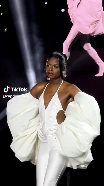 Symone Shines on the Runway at LuisaViaRoma Show