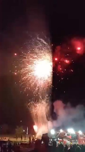 7.2K views · 262 reactions | Pre-Independence celebrations in Namatanai concluded with a spectacular Lamana fireworks display. | New Irelanders Only | Facebook