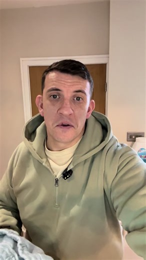 🔥 Men’s Solid Thermal Lined Drawstring Waist Pants – Warmth, Comfort & Everyday Style 🔥 Looking for trousers that keep you warm, comfy and ready for anything? These Men’s Solid Thermal Lined Drawstring Waist Pants are the ultimate daily essential. Soft. Relaxed. Easy to wear. Perfect for lounging, walking, the gym or heading out. ✅ Thermal Lined Warmth – keeps you cosy in colder weather ✅ Relaxed Fit Comfort – loose, breathable and perfect for everyday wear ✅ Adjustable Drawstring Waist – pers